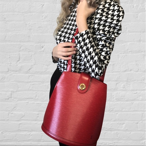 Louis Vuitton Handbags - ✨SOLD✨Louis Vuitton Vintage Cluny Red Epi Leather